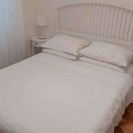 Kline Center Apartment Makarska