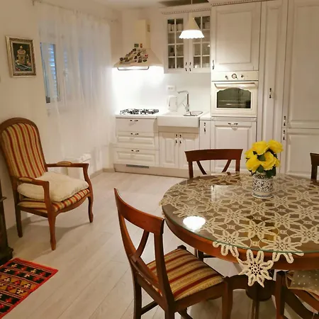 Kline Center Apartman Makarska